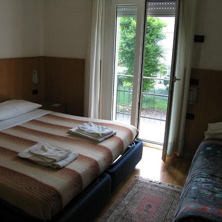 Hotel Oasi Trento Ngoại thất bức ảnh