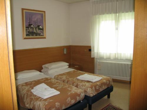 Hotel Oasi Trento Ngoại thất bức ảnh
