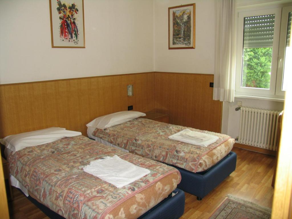 Hotel Oasi Trento Phòng bức ảnh