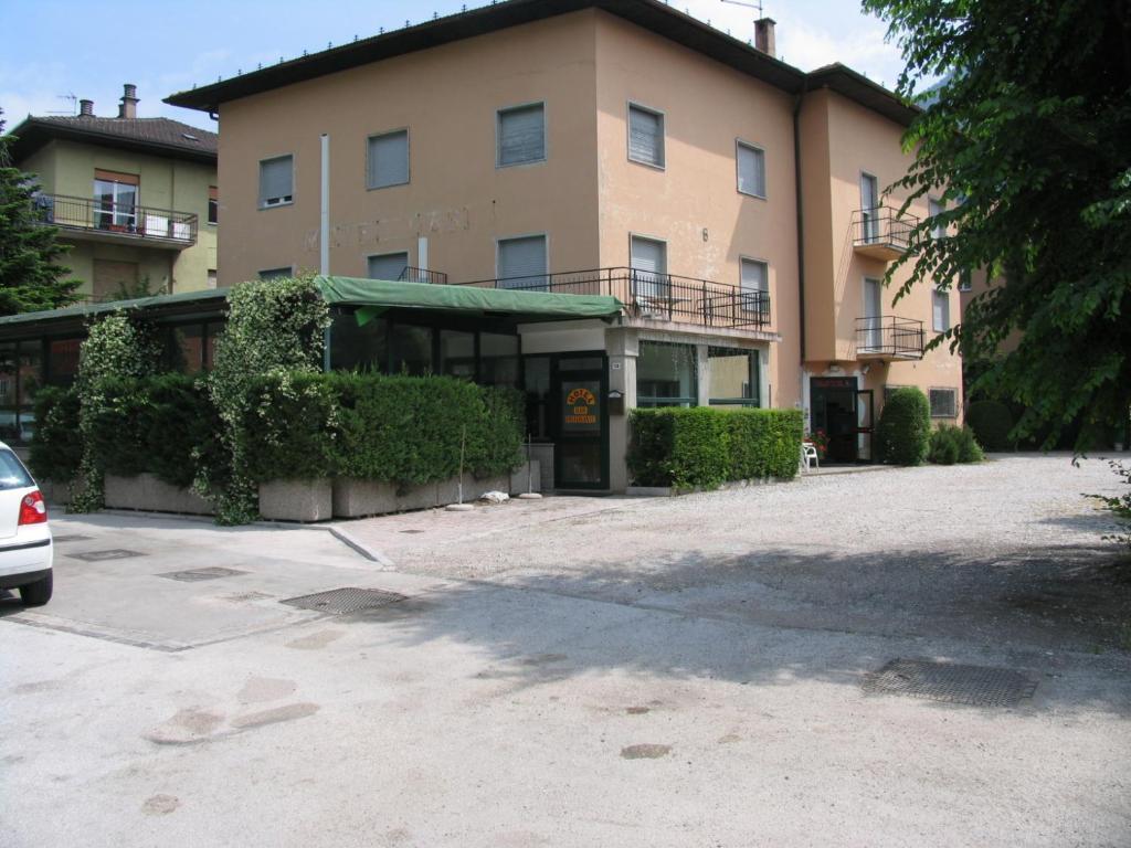 Hotel Oasi Trento Ngoại thất bức ảnh